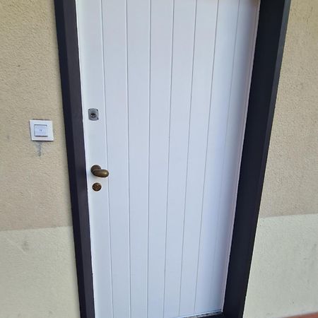 Appartamento Elegante A Rapallo By Portofinovacanze Luaran gambar