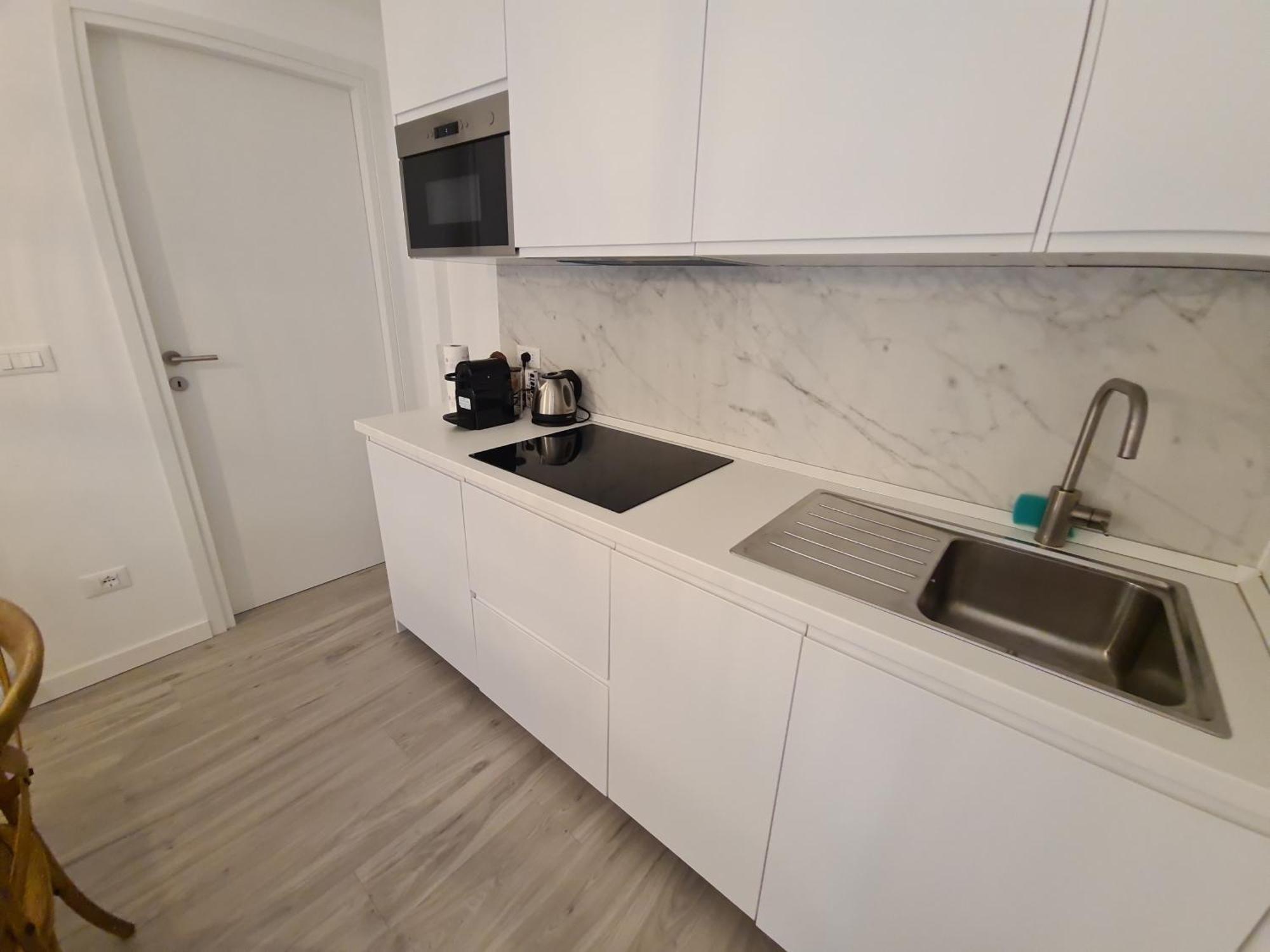 Appartamento Elegante A Rapallo By Portofinovacanze Luaran gambar